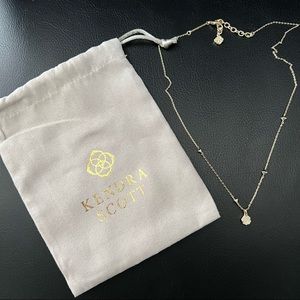 Kendra Scott Nola Gold Pendant Necklace